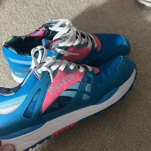 REEBOK VENTILATOR WB 'BLUE PINK’ SIZE 8